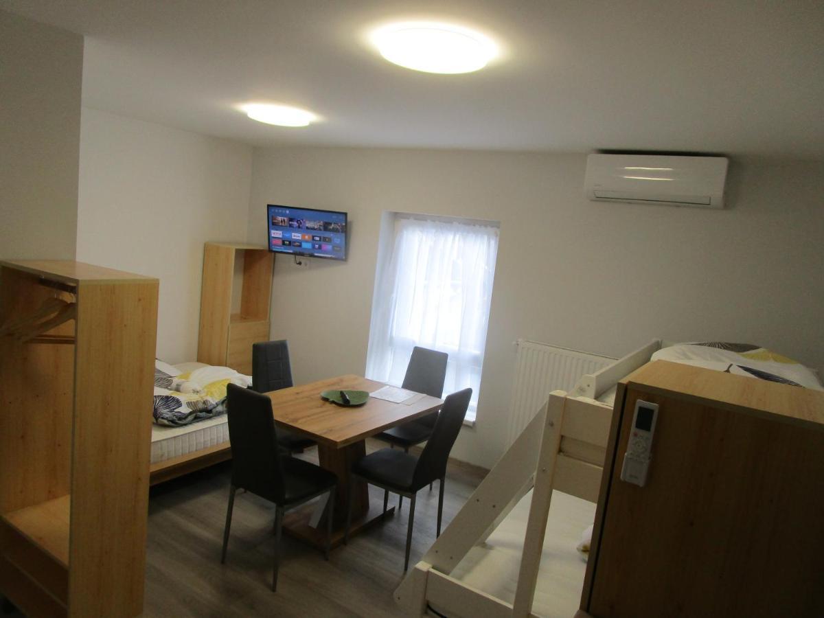 Veroland Maganszallashely Hódmezővásárhely Exterior foto